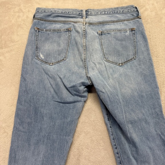 GAP 1969 Jeans Womens 31 Sexy Boyfriend Jeans Distressed Light Wash Myrtle Denim - Picture 10 of 15